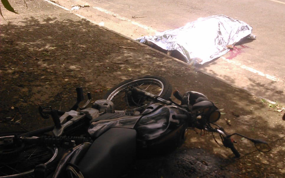 TRÁGICO: MOTOCICLISTA MORRE DEGOLADO EM JI-PARANÁ - News Rondônia