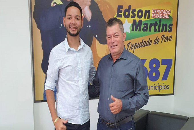 Edson Martins garante a entrega de tubos metálicos para a manutenção das estradas vicinais de Governador Jorge Teixeira - News Rondônia