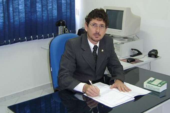 Conhecido por atuação na área criminal e projetos ligados à prevenção e à ressocialização, Promotor Edilberto Tabalipa se aposenta do cargo - News Rondônia