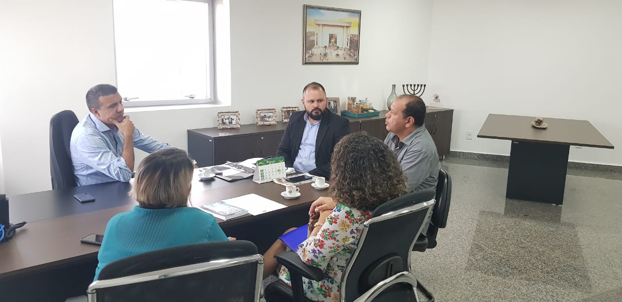 ALEX SILVA RECEBE REPRESENTANTES DOS CONSELHOS TUTELAR NA ALE/RO - News Rondônia
