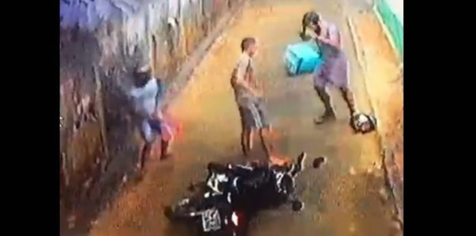 ENTREGADOR DE MARMITAS BRIGA COM CRIMINOSOS E EVITA ASSALTO - News Rondônia