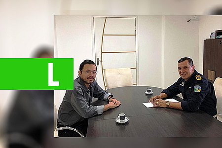 COMANDANTE GERAL DA PM RECEBE A VISITA DO PREFEITO DE CANDEIAS DO JAMARI - News Rondônia