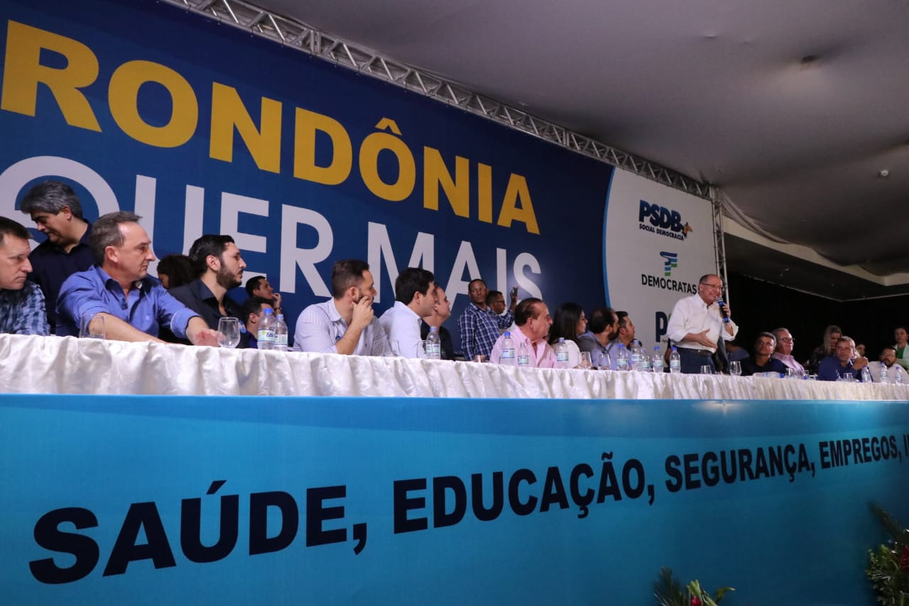 PRÉ-CONVENÇÃO DO PSDB, DEM E PSD REÚNE MULTIDÃO EM JI-PARANÁ - News Rondônia