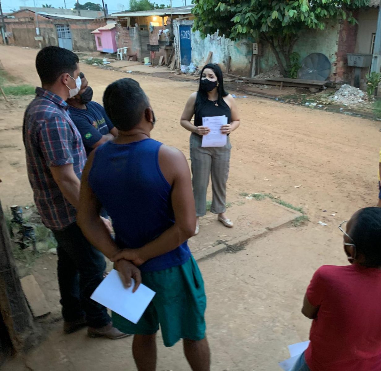 Vereadora Cristiane Lopes volta ao Bairro Aponiã e constata abandono pelo Poder Público - News Rondônia