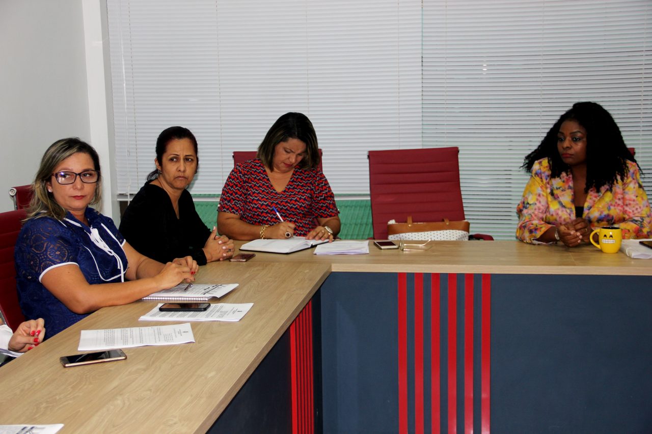 SECRETARIA ESTADUAL DE EDUCAÇÃO INICIA AGENDA COM DIRIGENTES SINDICAIS PARA REVISÃO DO PLANO DE CARREIRA, CARGOS E REMUNERAÇÃO - News Rondônia