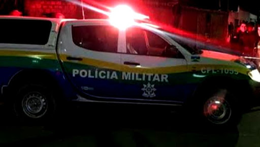 Idoso fica com lesões no rosto após ser atacado com capacetadas pelo padrasto de seus netos - News Rondônia