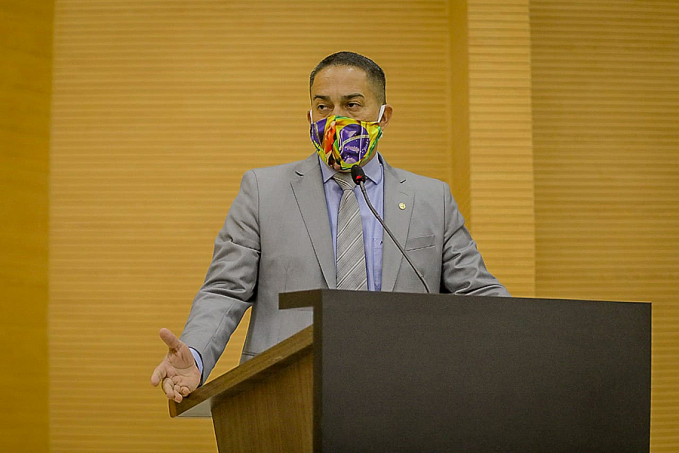 Lei de autoria do deputado Eyder Brasil contra abandono de idosos é sancionada - News Rondônia