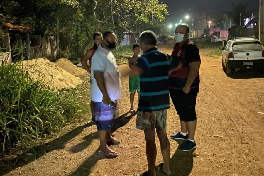 PEDIDO DE INTERNAUTA: Vereador Junior Queiroz se reúne com moradores do bairro Ronaldo Aragão - News Rondônia