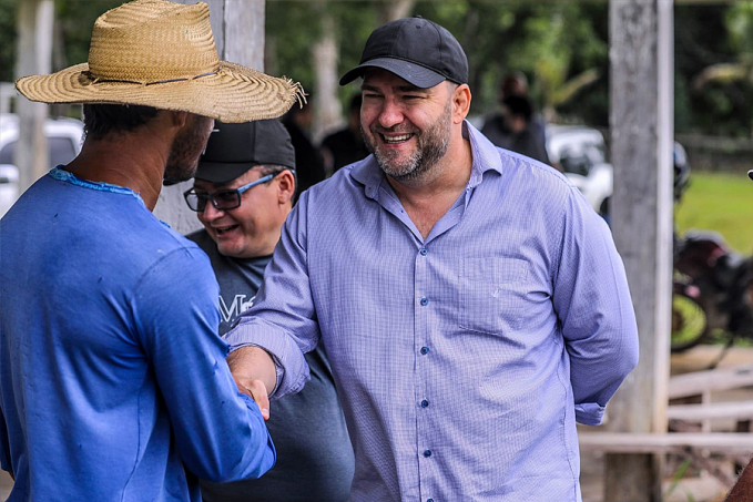 Empenhada emenda de Alex Redano para a compra de veículo para associação de Campo Novo de Rondônia - News Rondônia