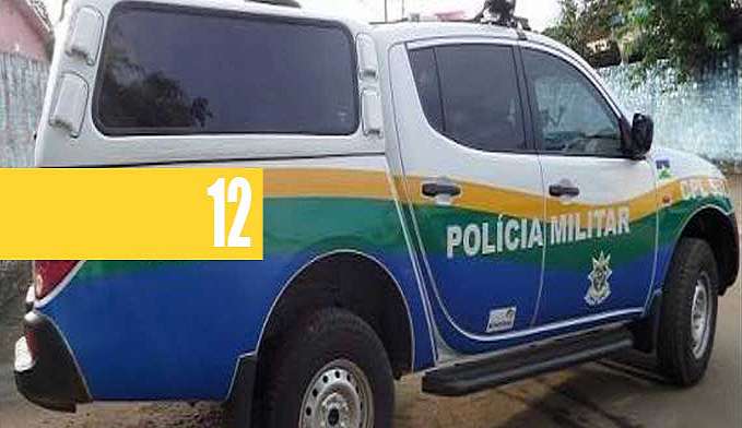 BANDIDO MOSTRA ARMA NA CINTURA E ASSALTA MULHERES EM PONTO DE MOTO TÁXI - News Rondônia