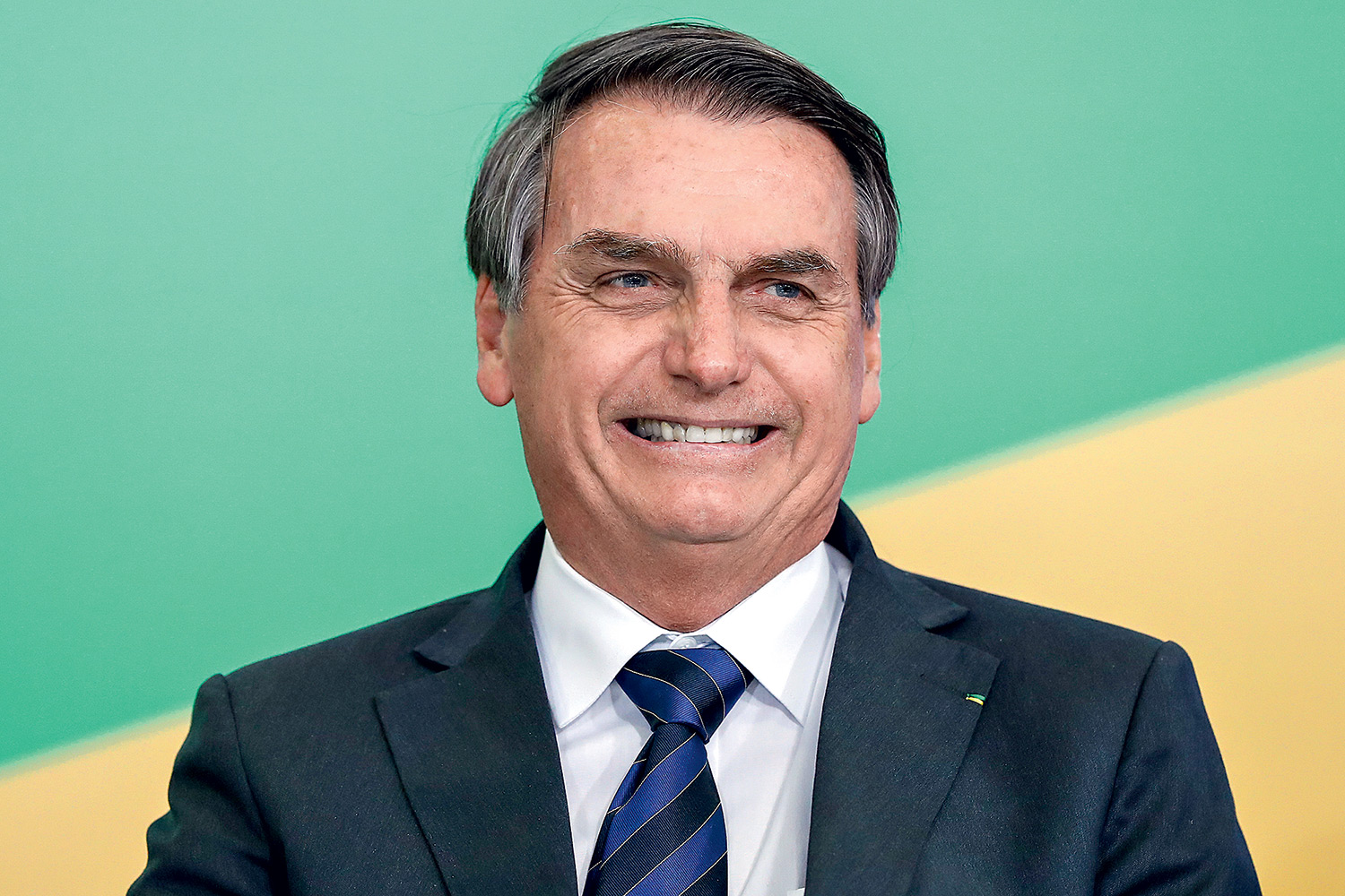 NOVO AUMENTO DO SALÁRIO MÍNIMO É AUTORIZADO POR BOLSONARO - News Rondônia