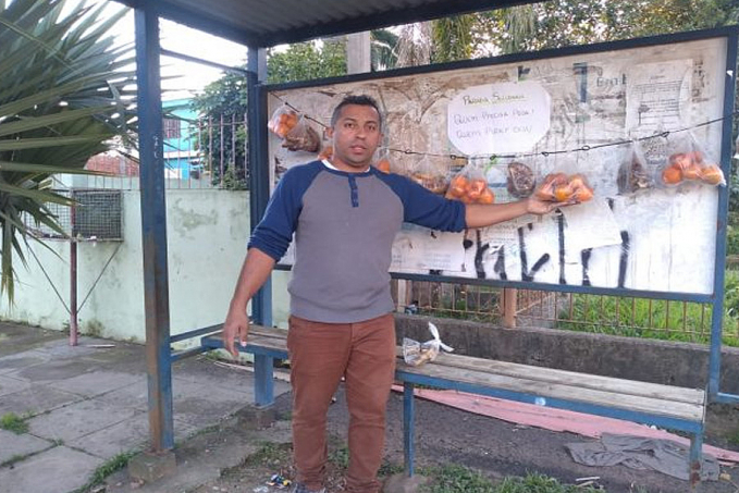 Parada Solidária deixa frutas penduradas para quem tem fome: boa ideia! - News Rondônia