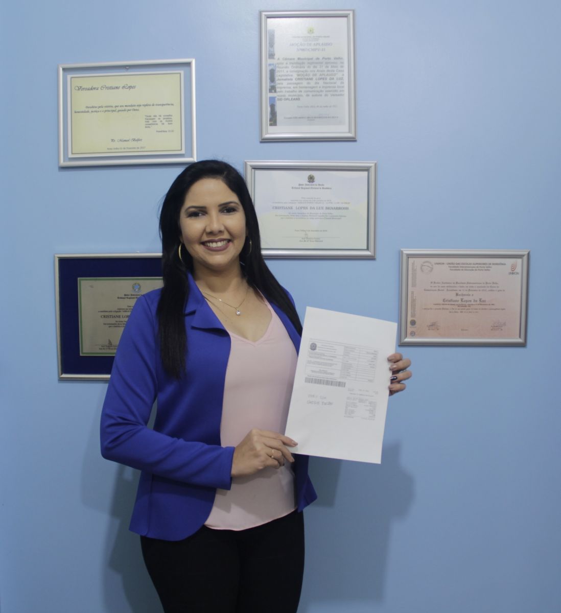 CRISTIANE LOPES DEVOLVE QUASE R$ 120 MIL AO TESOURO NACIONAL - News Rondônia