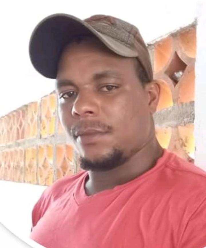 ACIDENTE: MOTOCICLISTA MORRE NA BR 364 AO COLIDIR COM MICRO-ÔNIBUS LOTADO DE FIÉIS - News Rondônia