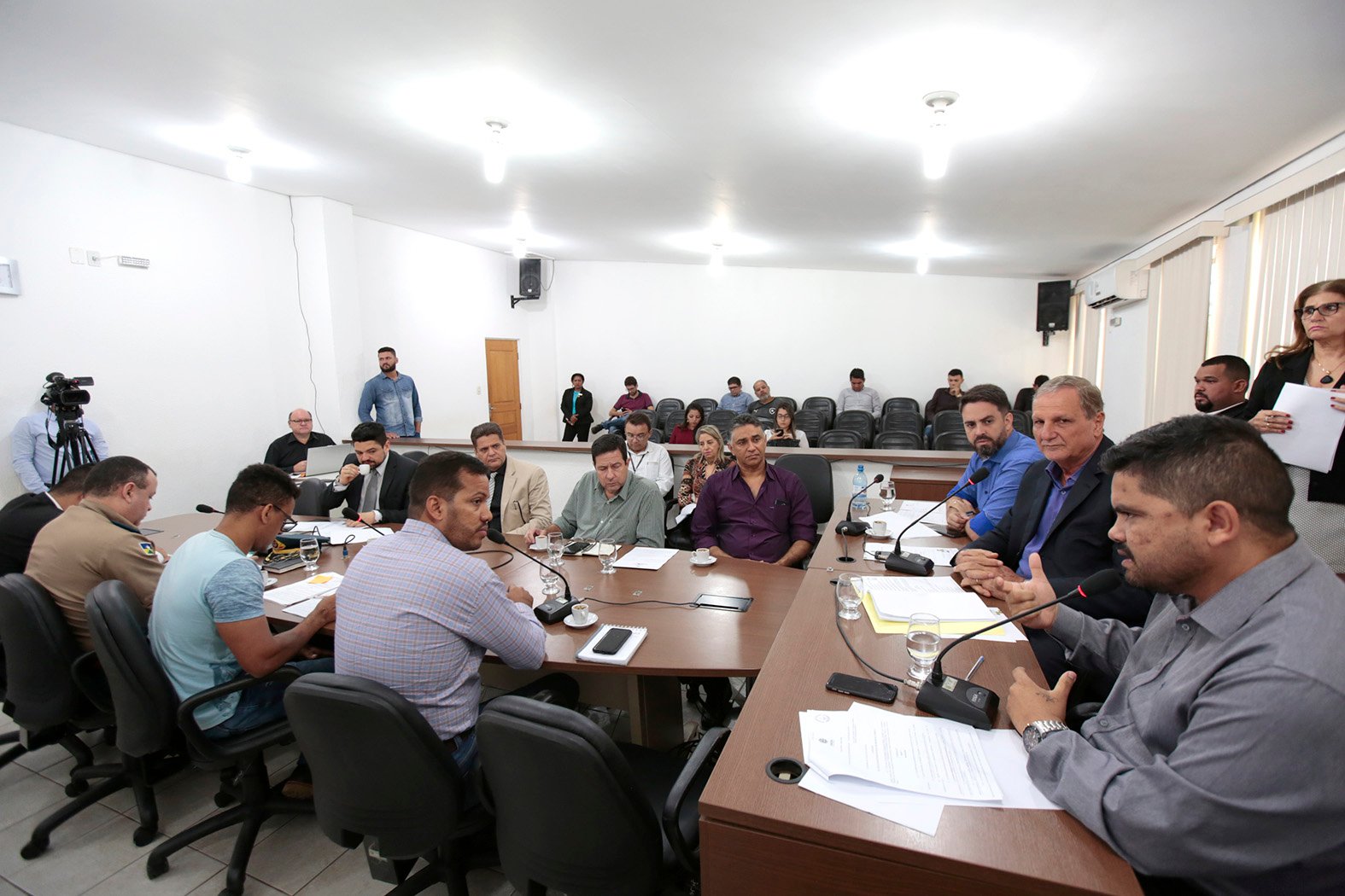 CONSTITUIÇÃO E JUSTIÇA DEBATE PROJETO QUE CRIA FUNDO ESPECIAL DE SEGURANÇA PÚBLICA - News Rondônia
