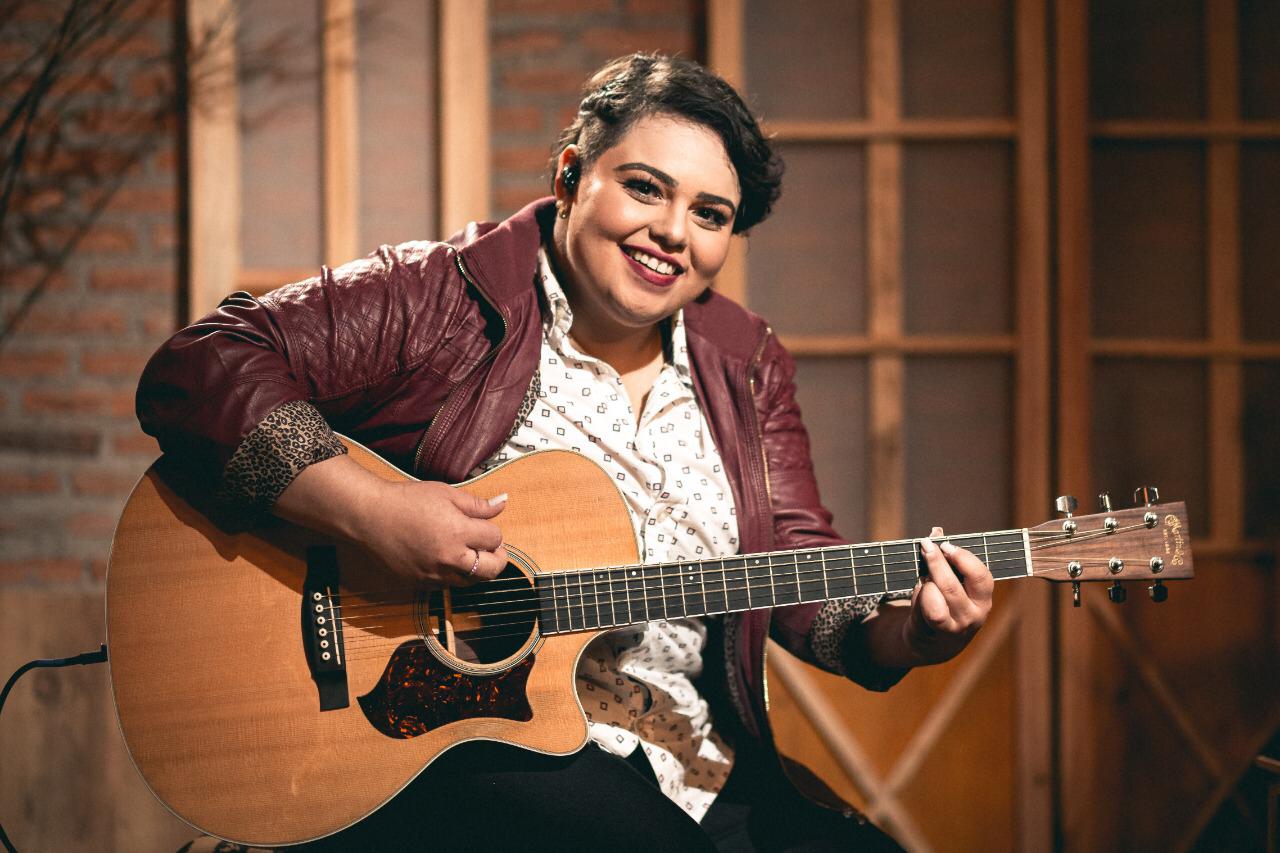 CAROL BABY CONVOCA COMPOSITORES DE RONDÔNIA PARA PARCERIAS MUSICAIS - News Rondônia