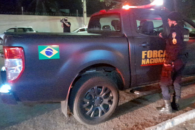 FORÇA NACIONAL - Policial é baleada ao trocar tiros com bandidos; veja vídeo - News Rondônia