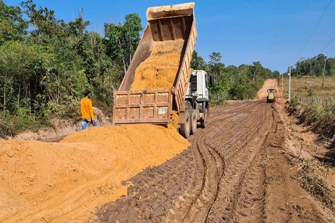 DER garante recuperação e melhorias de 80 km da RO-495, na região de Chupinguaia - News Rondônia