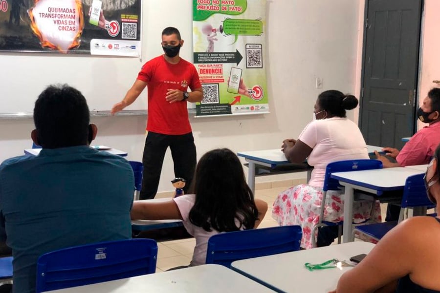 Comunidades ribeirinhas do baixo Madeira recebem orientações de prevenção às queimadas - News Rondônia