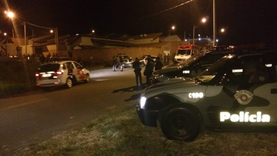 HOMEM MATA EX-MULHER E SE SUICIDA COM BEBÊ NO COLO - News Rondônia