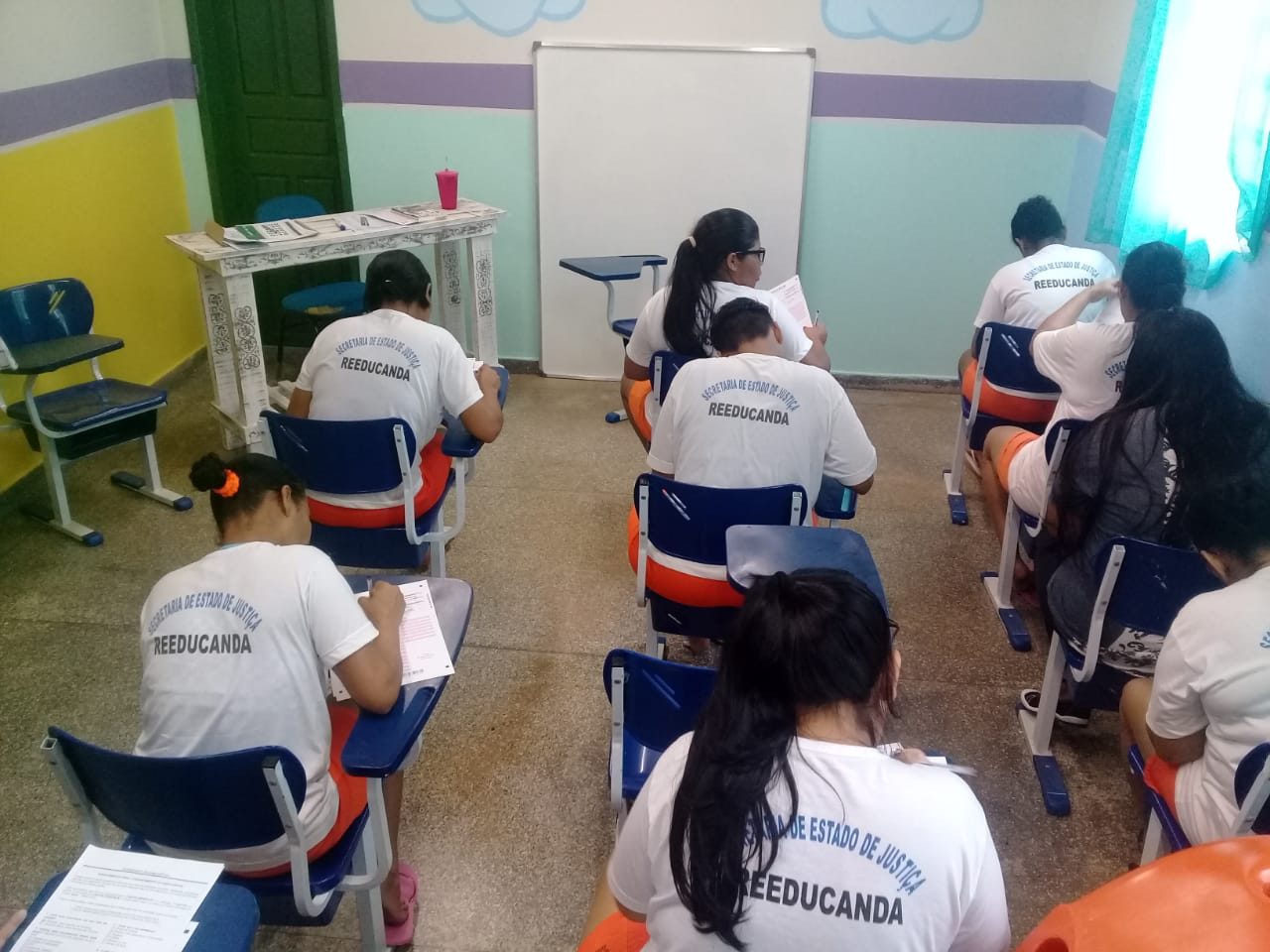 MAIS DE QUARENTA REEDUCANDOS DE RONDÔNIA FORAM APROVADOS NO ENEM - News Rondônia