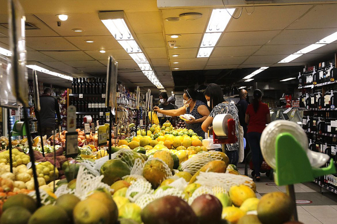 Prejuízo do comércio com feriados será menor em 2022, diz CNC - News Rondônia