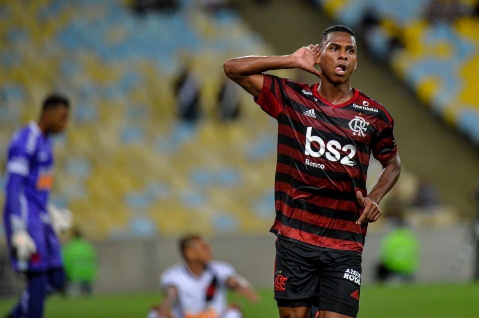 CARIOCA: NO CLÁSSICO DOS GAROTOS, FLAMENGO PASSA PELO VASCO NO MARACANÃ - News Rondônia