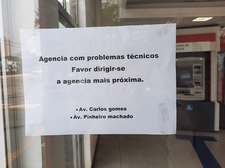 Agência do Bradesco é fechada em Porto Velho por falta de ar condicionado - News Rondônia