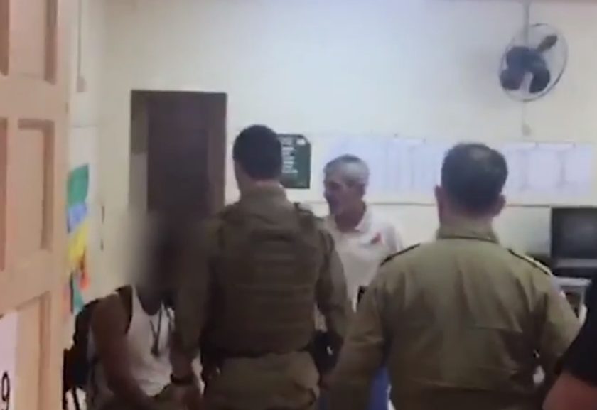 HOMEM QUEBRA URNA A MARRETADAS EM SANTA CATARINA; VÍDEO - News Rondônia