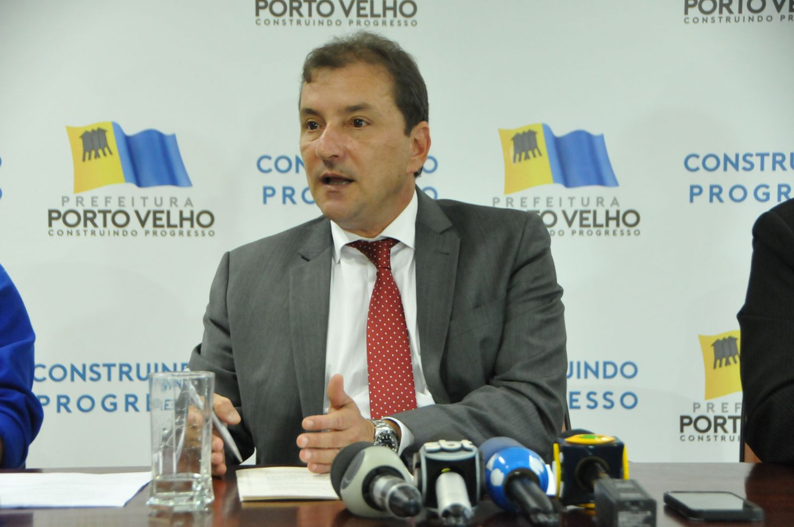 Dr. Hildon decide não irá reeleição e racha grupo de apoiadores - News Rondônia