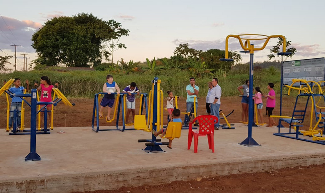 DR. NEIDSON PARTICIPA DA ENTREGA DE ACADEMIAS AO AR LIVRE EM ALTA FLORESTA DO OESTE - News Rondônia