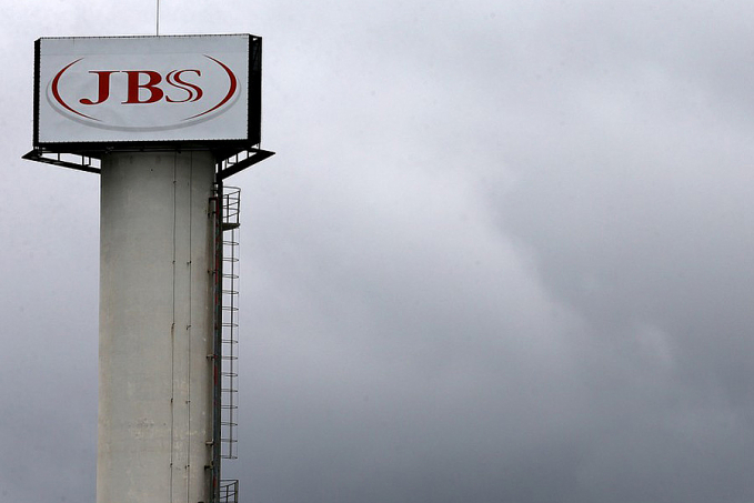 JBS antecipa para 2025 meta de zerar desmatamento ilegal para quatro biomas - News Rondônia