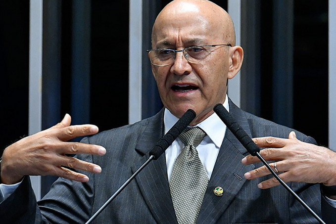 Confúcio reclama das obras inacabadas encontradas no interior do Estado - News Rondônia