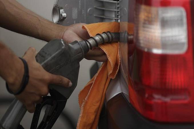 Preço da gasolina subiu 8,65% nos dois primeiros meses de 2021, aponta Ticket Log - News Rondônia