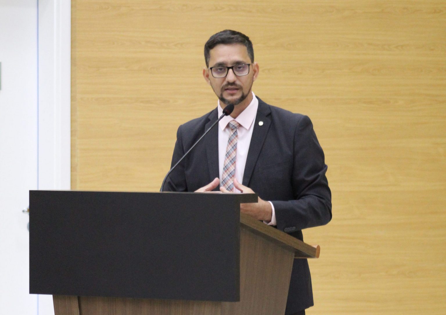 Deputado Anderson questiona Governo e SESAU quanto a medidas preventivas sobre possível "segunda onda" da COVID 19 no Estado - News Rondônia