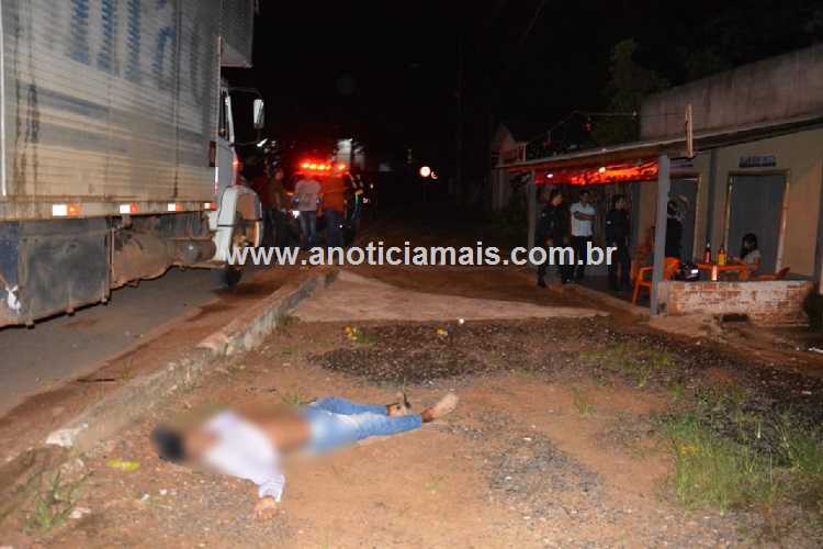DISCUSSÃO: ASSALTO EM BOATE DE JARU TERMINA COM UM MORTO, UM BALEADO E UMA MULHER FERIDA - News Rondônia