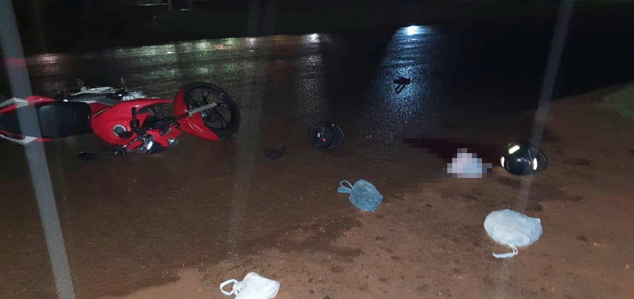 IDENTIFICADO: Carreta mata motociclista na BR-364 e foge sem prestar socorro - FOTOS - News Rondônia