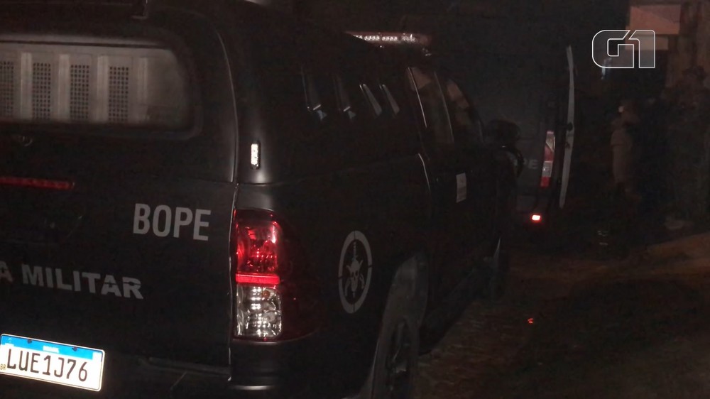 Homem faz esposa refém por cerca de 3 horas e é preso pelo Bope - News Rondônia