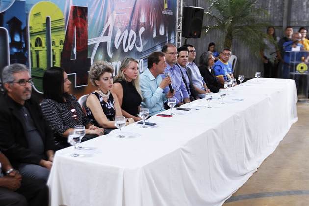 NOS 104 ANOS DE PORTO VELHO PREFEITO HILDON CHAVES DÁ ORDEM DE SERVIÇO PARA O INÍCIO DA REVITALIZAÇÃO DO COMPLEXO DA EFMM - News Rondônia