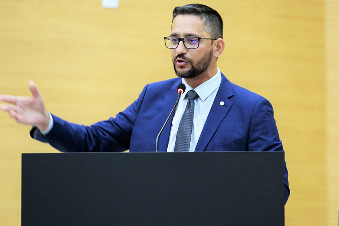 CONQUISTA - Atendendo solicitação do deputado Anderson, DER inicia recuperação de trecho da Estrada do Calcário em Espigão do Oeste - News Rondônia