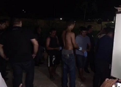 IMAGENS FORTES: TRAFICANTE DA FACÇÃO FDN É EXECUTADO A TIROS POR MEMBROS DO COMANDO VERMELHO EM MANAUS - News Rondônia