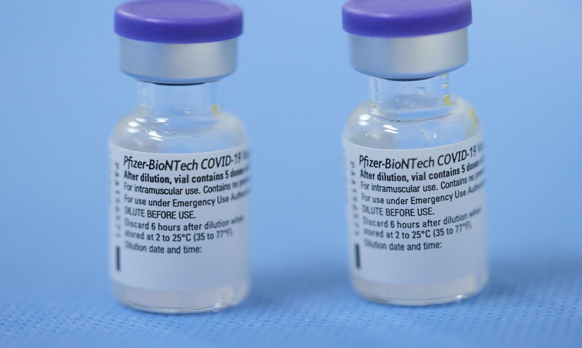 Brasil recebe mais 1,1 milhão de doses de vacina da Pfizer - News Rondônia