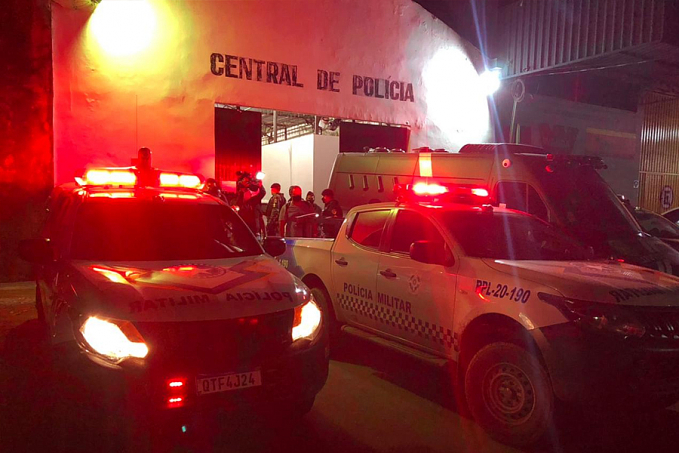 SEM DÓ: Homem quebra dois dentes da esposa e ameaça matar ela e a filha de 5 anos na zona sul - News Rondônia