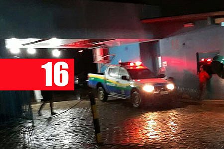NEWS URGENTE  HOMEM É ATINGIDO COM TIROS NAS NÁDEGAS, NO BAIRRO SÃO SEBASTIÃO II - News Rondônia
