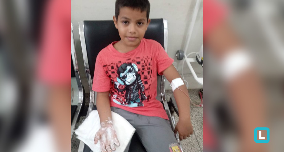 HERÓI: GAROTO DE NOVE ANOS QUEIMA AS MÃOS, MAS SALVA A VIZINHA DE INCÊNDIO - News Rondônia