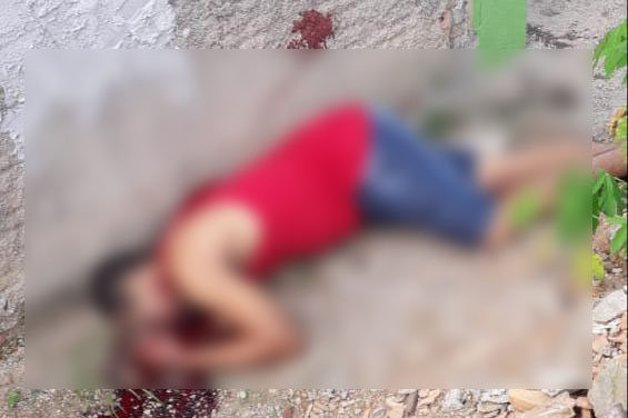 EXECUÇÃO - APÓS SER BALEADO, HOMEM É DEGOLADO EM MUNICÍPIO DE RONDÔNIA - News Rondônia