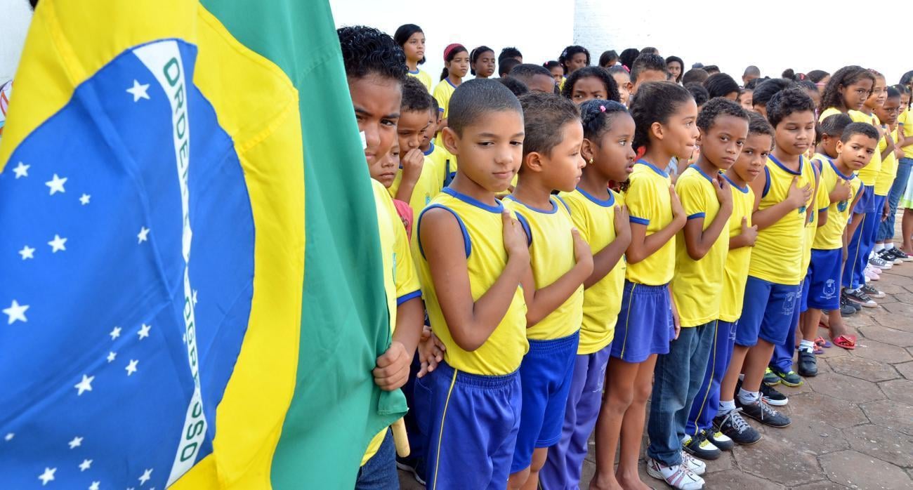 PODE SIM CANTAR O HINO NACIONAL, DO ESTADO, DO MUNICÍPIO, DA BANDEIRA E DA PROCLAMAÇÃO DA REPÚBLICA! - News Rondônia