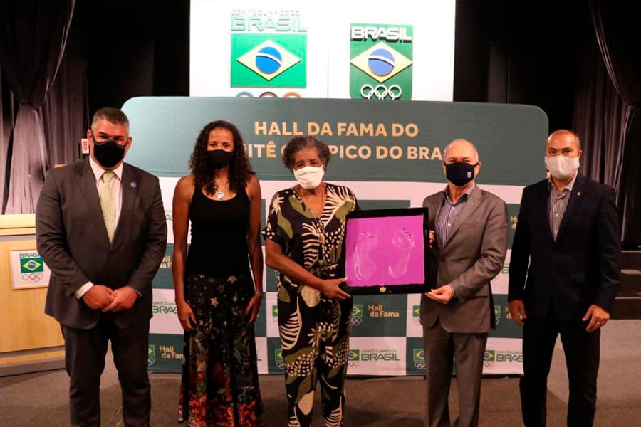 Olimpíada: Aída dos Santos eterniza pés no Hall da Fama do COB - News Rondônia