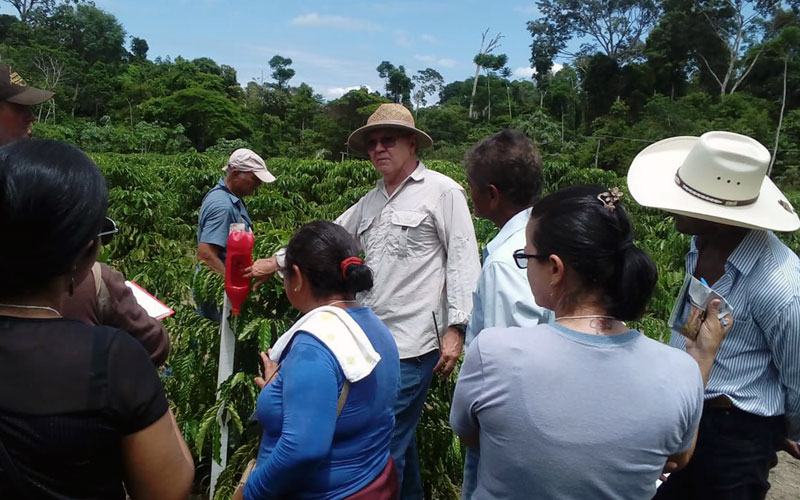 DIA DE CAMPO REÚNE MAIS DE 200 PRODUTORES RURAIS EM CANDEIAS DO JAMARI - News Rondônia