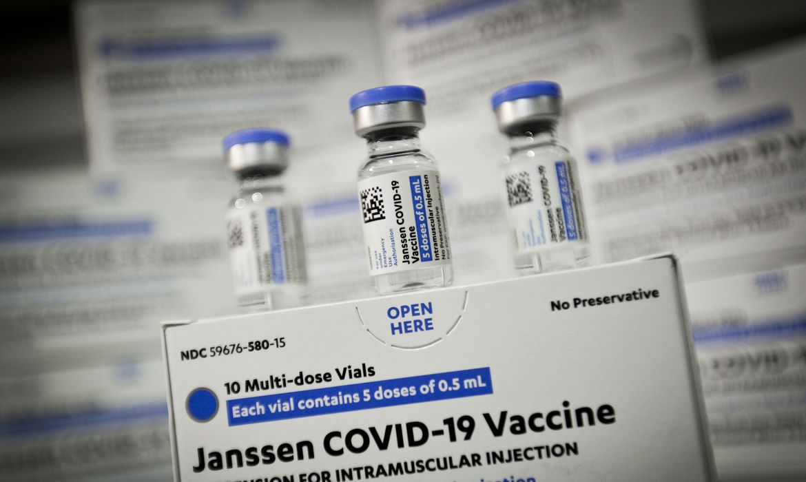 Anvisa aprova ampliação do prazo de validade da vacina da Janssen - News Rondônia